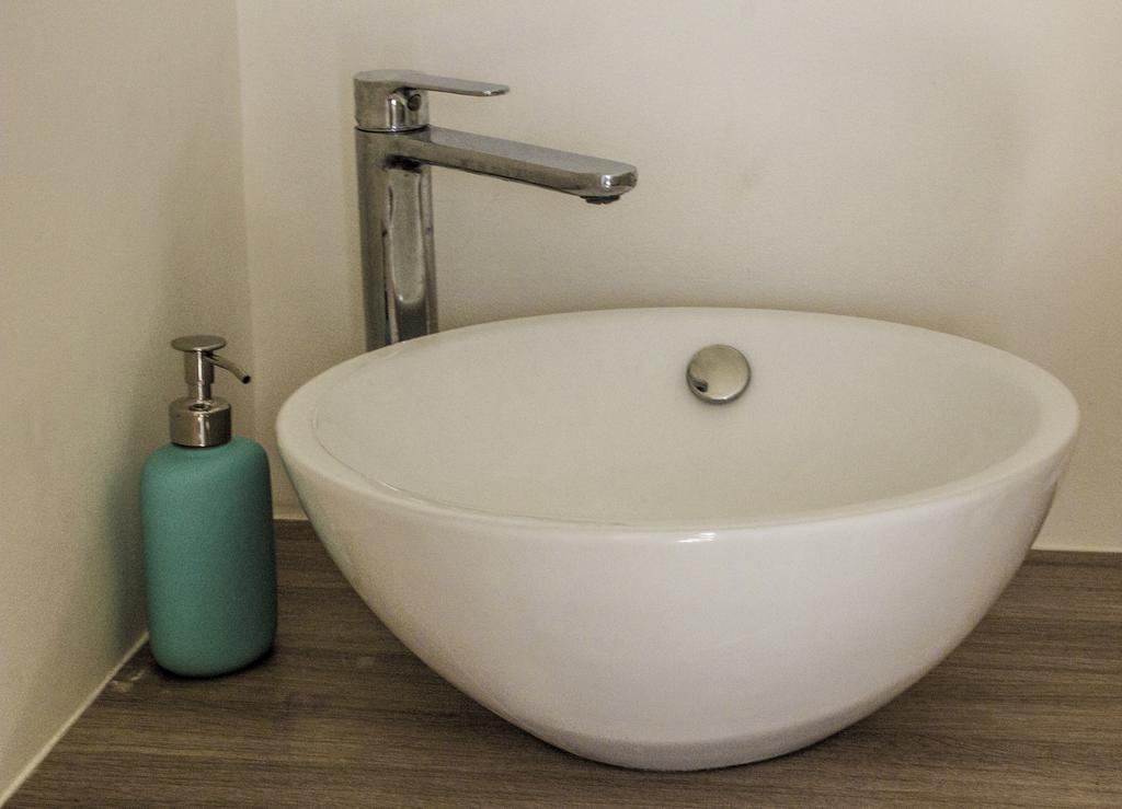 Chambre D'Hotes Avec Cuisine Commune - 5 Mns De Narbonne Cuxac-dʼAude Zewnętrze zdjęcie